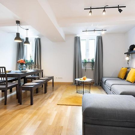 Marienplatz Apartment 2 Bedrooms Living Room Kitchen Munique Exterior foto